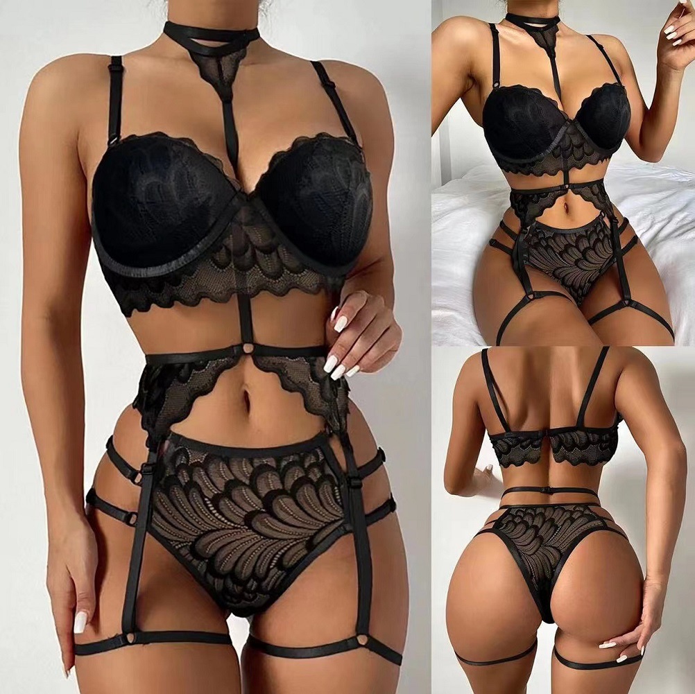 Three-Piece Padded Sheer Lingerie Set product detail 2