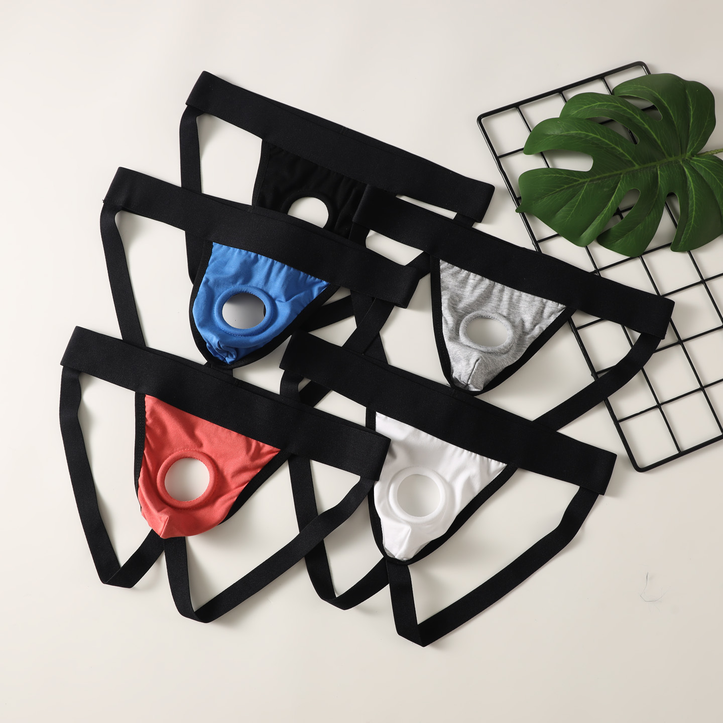 Cutout Ring Detail Men's Thong product detail 1